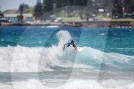 FEATURE - World Junior Championship: Wenn der Nachwuchs sich in die Wellen stürzt