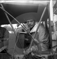 Soldaten der US-Armee mit Funkanlage; 1946