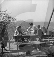 Kinder aus Belgien auf Erholungsurlaub in der Schweiz, 1942