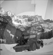 Rosenlaui, Militärjeep der US-Armee mit Funkanlage; 1946