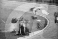 Gilles Villeneuve, Crash, fliegt durch die Luft, 1982