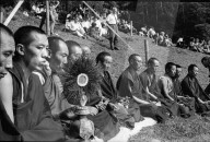 Mönche bei Grundsteinlegung für Tibet-Institut Rikon 1967