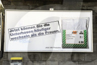 Migros-Plakat für M-Budget Herren-Slip 2006