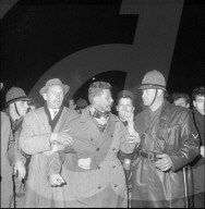 Demonstranten behindern Gäste; Polizeischutz für Armand Forel; 1961