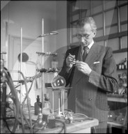 Professor André Girardet, 1947