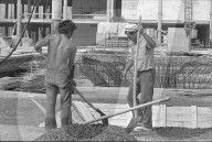 Gastarbeiter auf Baustelle, 1973