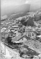 Nach 2. Weltkrieg: zerstörtes Dorf Lanslebourg, 1945