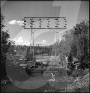 Hochspannungsleitung beim Kraftwerk Wildegg 1946