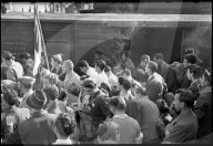 Italienische Internierte vor ihrer Abreise; 1945