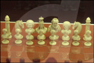 Antike Schachfiguren aus Elfenbein