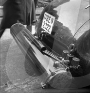 Schweiz 1941: Auto fährt wegen Benzinmangel mit Aceton 