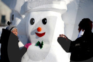 FEATURE - Papa Schneemann und seine Kinder