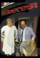 Sepp Trütsch vor seinem Lieblingsrestaurant 1986