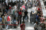 Flughafen Zürich-Kloten 2004: Check-in im Terminal 1