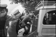 Polizei löst eine Demonstration auf, Zürich 1964