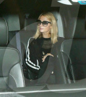 EXKLUSIV - Paris Hilton am Flughafen LAX