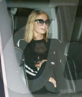 EXKLUSIV - Paris Hilton am Flughafen LAX