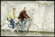 Barbara Ganz und Joe Erdin Ganz auf Alltagsvelos 1991