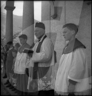 Pferde-Segnung in Walliser Dorf, 1940