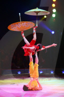 Circus Knie, Première 2006: Zhenjiang Acrobatic Troupe
