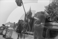 Studentenunruhen in Paris 1968: Streikende Arbeiter auf LKW