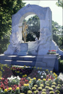 Johann Strauss Denkmal im Wiener Stadtpark 1996