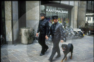 Private uniformierte Sicherheitspolizei, Patrouille mit Hund 1986