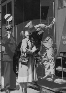 Mobilmachung; Soldat verabschiedet sich;  vermutlich 1939