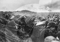 Offensive der deutschen Artillerie an der Ostfront, ca. 1942