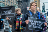 NEWS - New York: Tumult an Demo gegen Ausschaffung
