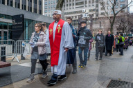 NEWS - New York: Tumult an Demo gegen Ausschaffung