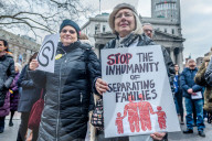 NEWS - New York: Tumult an Demo gegen Ausschaffung