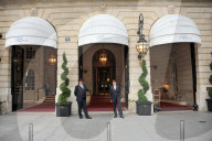 NEWS - Paris: Juwelen-Raub im Hotel Ritz: Täter gefasst - Beute gefunden