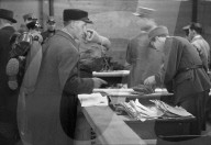 Deutsche Internierte verlassen die Schweiz; Abreise; 1945