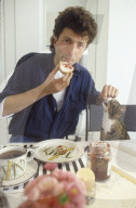 Bo Katzmann, Sänger beim Frühstücken 1987