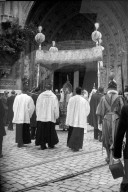 Fronleichnam-Prozession in Freiburg bei der Kathedrale 1941