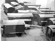 Schaustellerbetrieb im Winterlager 1942