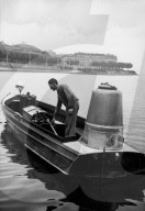 Benzinmangel in der Schweiz 1943: Boot mit Holzgas-Generator