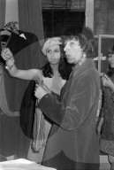 Bill Wyman von den Rolling Stones in der Boutique Naphtaly's 1967
