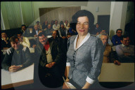 Ursula Koch hält eine Tagung mit städtischen Hauswarten 1986