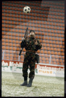 Neue Uniformen für die Schweizer Armee, Vorführung 1984