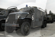 Versteigerung Militärfahrzeuge in Thun 2005: Löschwagen aus den Vierziger Jahren