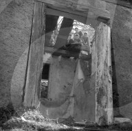 Zerfallene Mühle wird zum Jugendklub renoviert; Diesbach-Betschwanden 1959