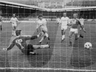 Meisterschaft NLA 1984/85: FCZ - FC Winterthur; Kraus, Torhüter Chelos, Torschütze Kundert, Jerkovic, Graf