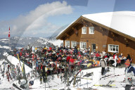 Skigebiet Hoch-Ybrig, 2005: Schönberg-Hütte, Sonnen-Terrasse