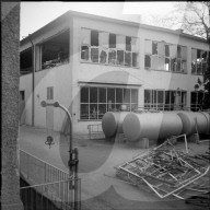 Fabrikgebäude nach Explosion von Aceton, Basel 1954