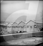 Geborstene Fenster nach Explosion bei Lonzawerken, Visp 1946