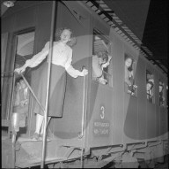 Ankunft der Textilarbeiter; Textilarbeiterinnen; 1952