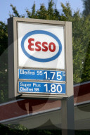 Tankstelle, hohe Benzinpreise nach Hurrikan Katrin (USA), Zürich 2005