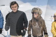 Bubi Scholz und Uschi Siebert beim Skifahren, 1971